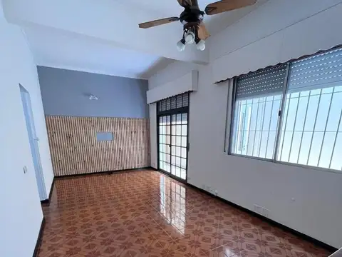 Depto Tipo Casa en Venta al Oeste