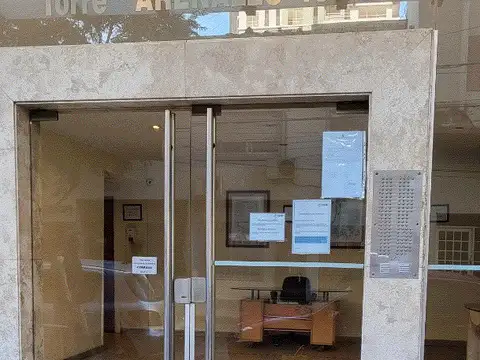 EXC DEPARTAMENTO 2 AMB   REFACCIONCONADO A NUEVO -COHERA CUBIERTA. INMEJORABLE UBICACION. BALCON