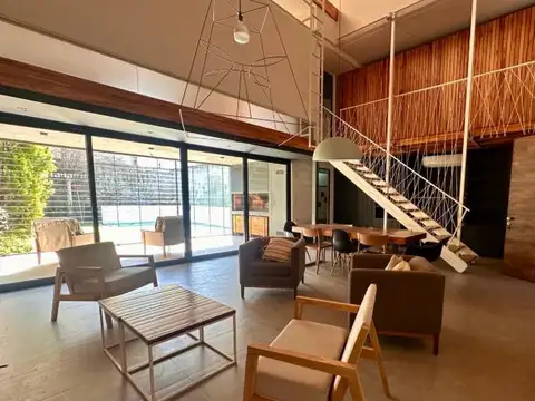 Casa en Venta en Echesortu, USD 339.000