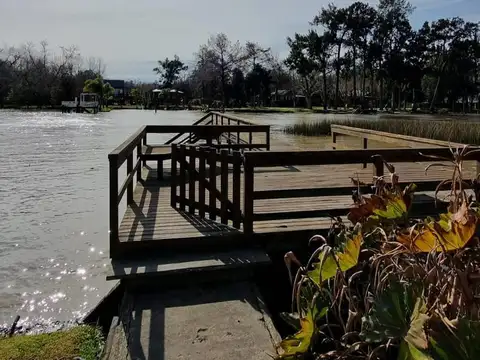 Casa en Venta en Delta del Tigre, USD 159.000