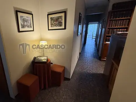 Oficina s de 89m2 cubiertos con patio y terraza