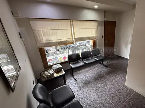 Oficina en Alquiler al Este
