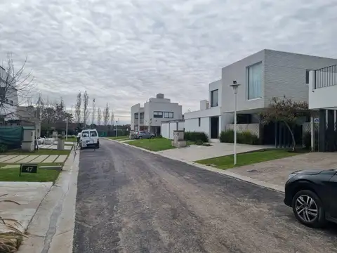 Terreno en Venta en La Plata, USD 60.000