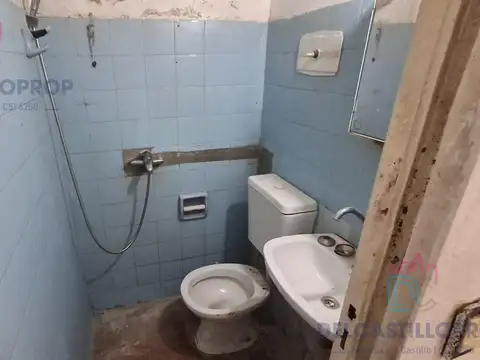 Local en Venta 35 años