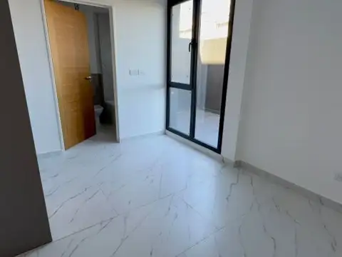 Departamento 2 ambientes con 2 baños