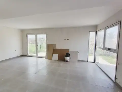 Depto Tipo Casa en Venta de 4 ambientes