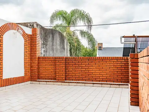 Departamento 5 ambientes con 2 baños