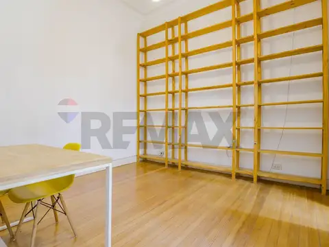 Depto Tipo Casa en Venta 76 años