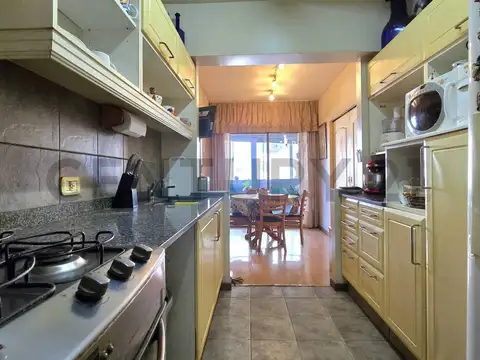 Avenida Doctor Ricardo Balbín 2500, Piso 7
