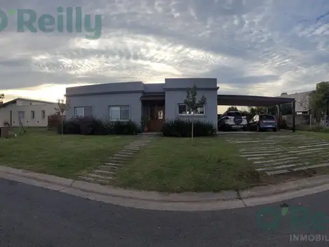 Casa en Alquiler de 3 dormitorios