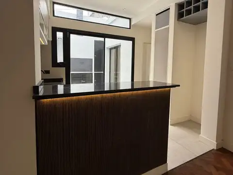 Depto Tipo Casa en Venta de 3 ambientes