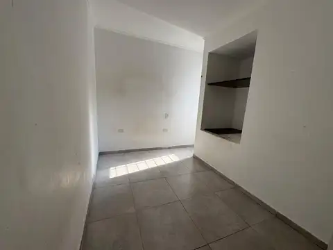 Departamento 4 ambientes con 1 baño