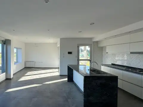 Casa en Alquiler en Pueblo Esther, USD 1.000
