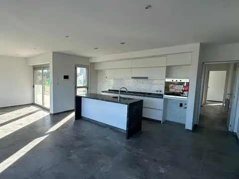 Casa en Alquiler A Estrenar