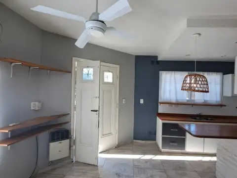 Departamento en Alquiler en Lanus Oeste, $ 600.000