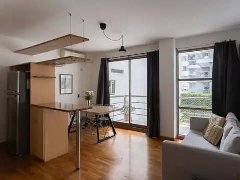 Republica de Eslovenia 1900, Piso 3