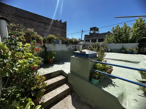 Casa en Venta, 2 Dormitorios, en San Andres, General San Martin, GBA Norte