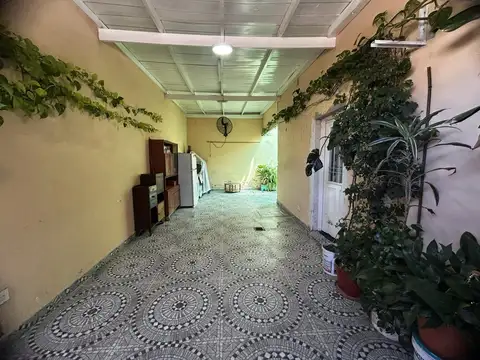 Casa en Venta, 2 Dormitorios, en San Andres, General San Martin, GBA Norte