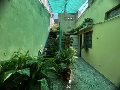 Casa en Venta, 2 Dormitorios, en San Andres, General San Martin, GBA Norte