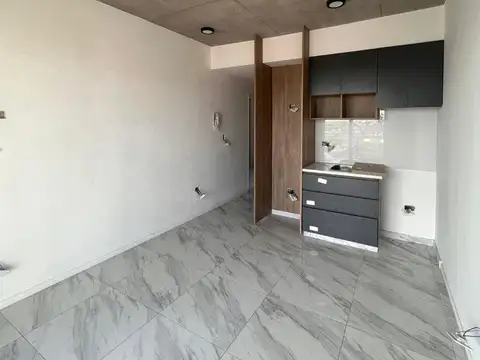 Avenida Belgrano 5900, Piso PB