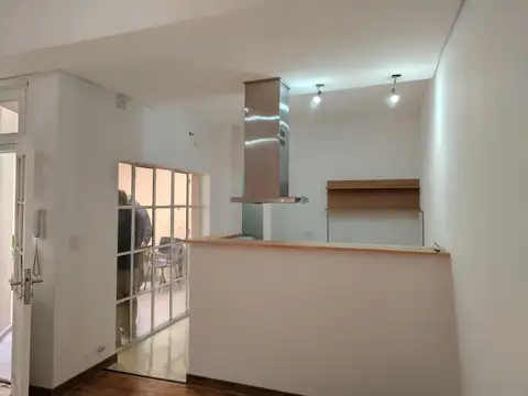 Depto Tipo Casa en Venta en Villa Santa Rita, USD 155.000