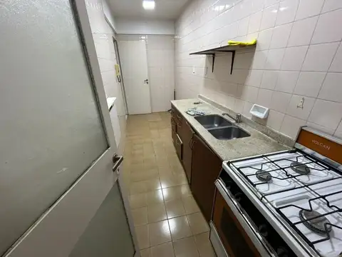 Departamento en Alquiler en Balvanera, $ 950.000