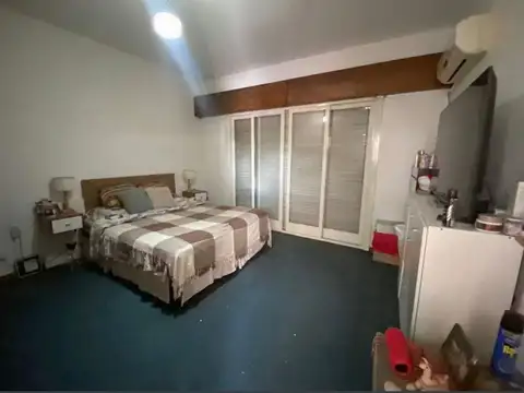 Depto Tipo Casa 4 ambientes con 2 baños
