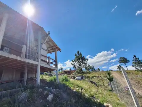 CASA EN VENTA POTRERO DE GARAY.