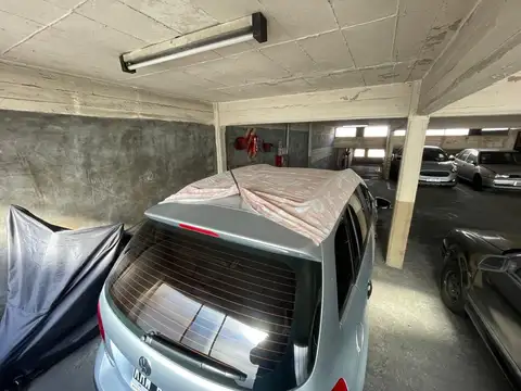 AMENABAR 2000, Piso 5