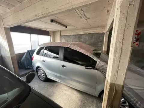 Cochera en Venta Fija