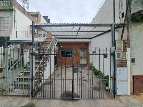 DEPARTAMENTO 3 AMB CON COCHERA PATIO Y PARRILLA