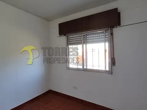 Departamento en Alquiler en Pablo Nogues, $ 480.000