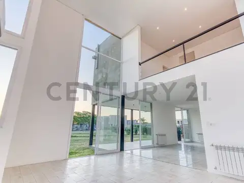 Casa 5 ambientes en venta o alquiler permanente  en Barrio E