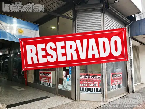 Alquiler local, galeria Le Boulevard, transito peatonal. Sotano. Plaza Flores. Av. Rivadavia 6700.