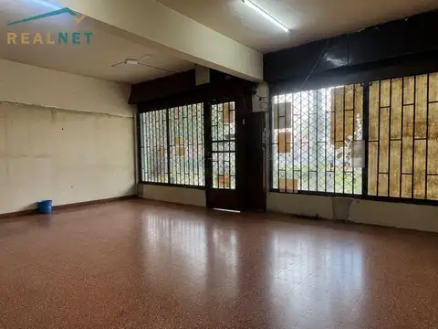LOCAL COMERCIAL EN VENTA.EXCELENTE UBICACION EN CIUDAD EVITA