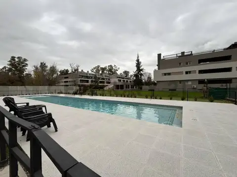 Departamento en Alquiler en Campus Vista, USD 500