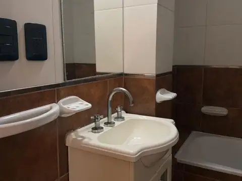 Depto Tipo Casa en Alquiler de 2 ambientes