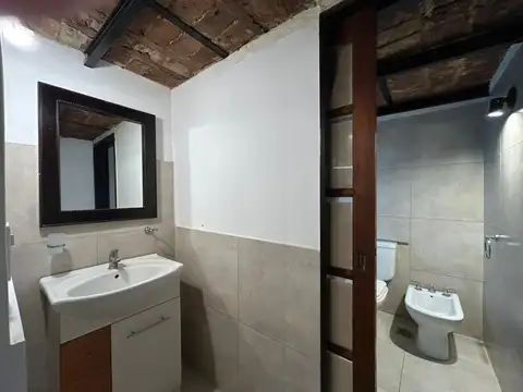 Depto Tipo Casa Monoambiente con 1 baño