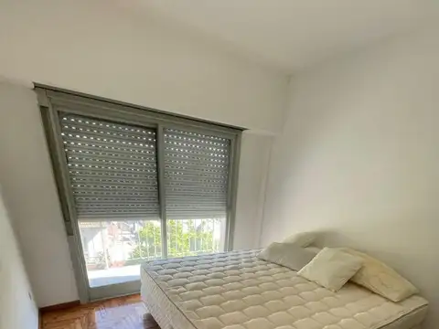 Margarita Weild 1200, Piso 4