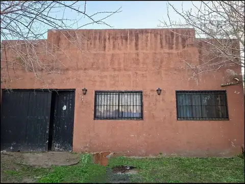 Venta de Galpón en Matheu, Escobar lote 312 m2