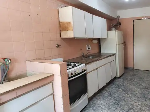 Departamento 4 ambientes con 1 baño