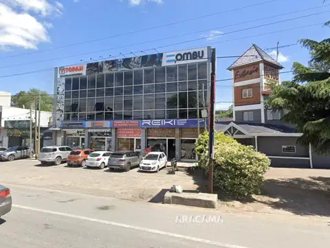 Oficina en Venta con 10 cocheras