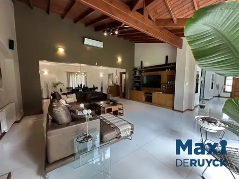 Casa en Venta al Noroeste