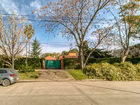 Casa en Venta en Manuel B Gonnet, USD 550.000