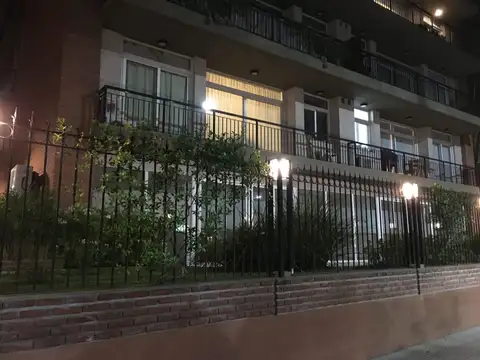 Departamento en alquiler de 2 ambientes con cochera, Torres de Beccar,  Beccar, San Isidro