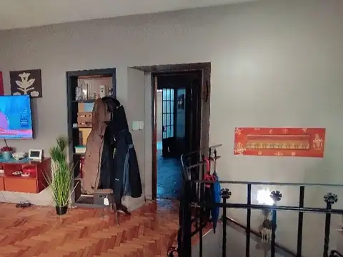 Depto Tipo Casa en Venta de 4 ambientes