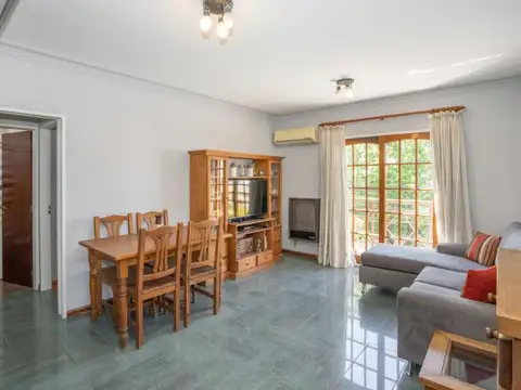 Dpto 5 amb c/terraza propia en venta en Mataderos