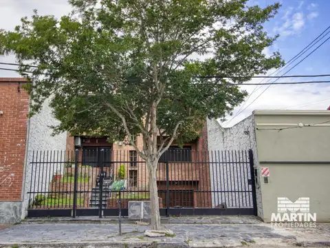 Hipolito Yrigoyen al 1200 P. baja