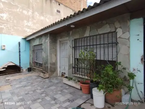 CASA 3 AMBIENTES EN VENTA EN LOMAS DE ZAMORA