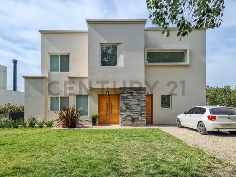 Venta de Casa en Haras del Sur II